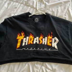Cropped thrasher shirt